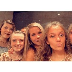 Meet your Posher, Jillian